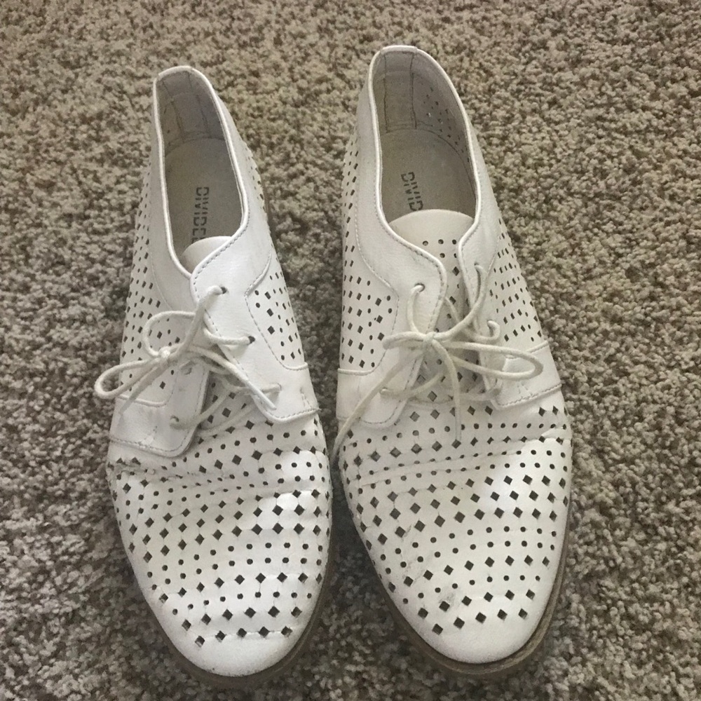 White cutout sneakers as is size 8.5